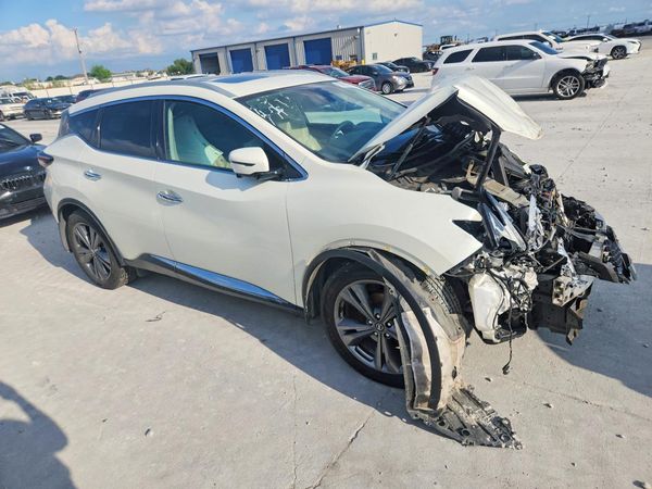 2021 NISSAN MURANO PLATINUM — Passenger 3/4