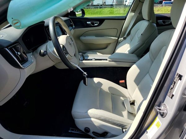 2025 VOLVO S60 Plus Dark