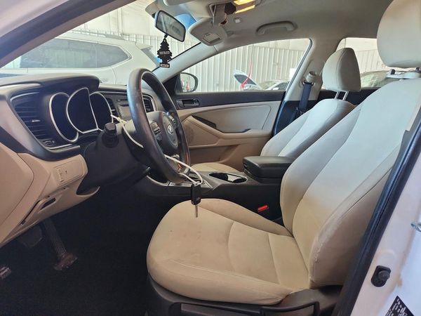 2014 KIA OPTIMA 2.4 LX STD/Conv