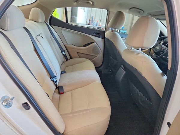 2014 KIA OPTIMA 2.4 LX STD/Conv