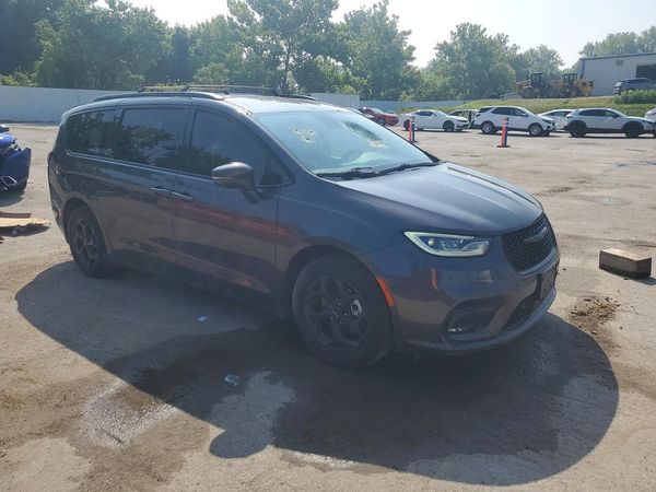 2021 CHRYSLER PACIFICA Limited