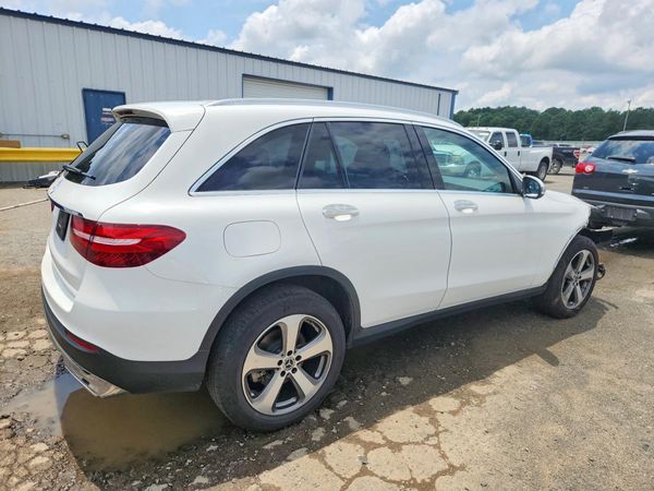 2019 MERCEDES-BENZ GLC GLC300