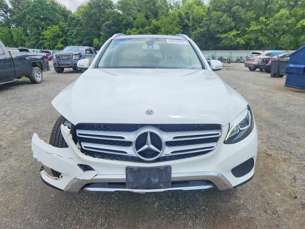 2019 MERCEDES-BENZ GLC GLC300