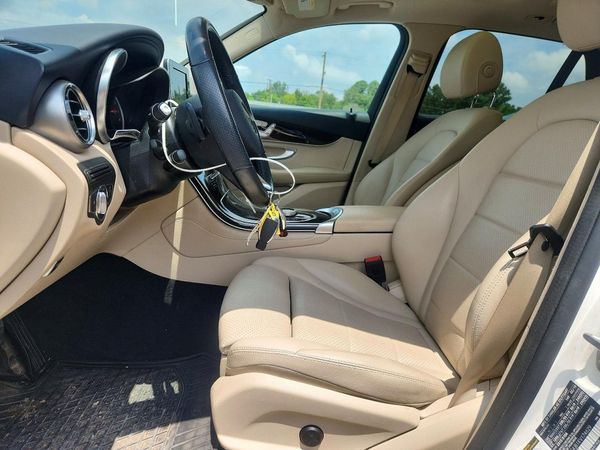 2019 MERCEDES-BENZ GLC GLC300