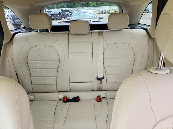 2019 MERCEDES-BENZ GLC GLC300