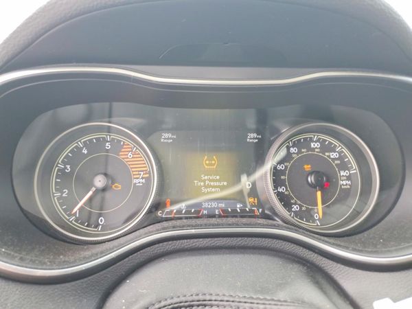 2022 JEEP CHEROKEE