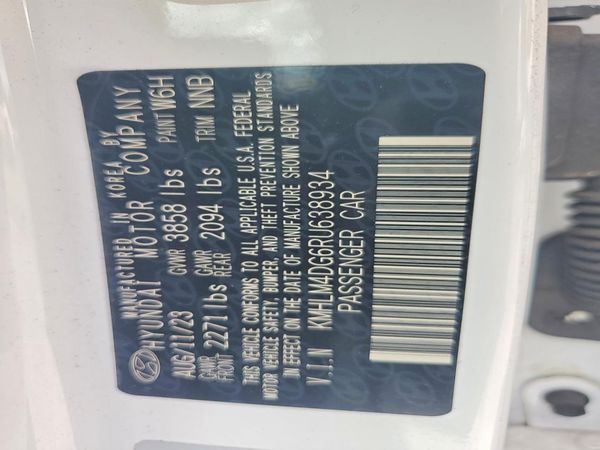 2024 HYUNDAI ELANTRA SEL