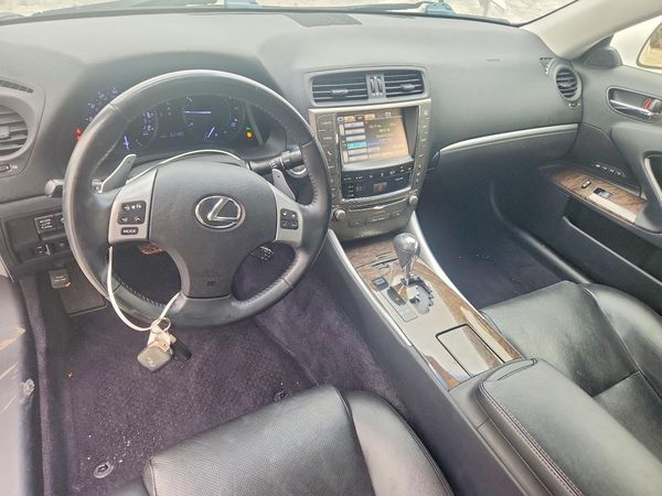 2015 LEXUS IS 250C