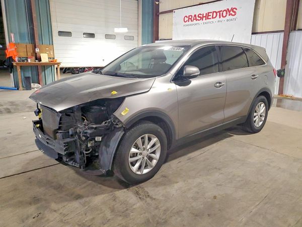 2018 KIA SORENTO L, LX