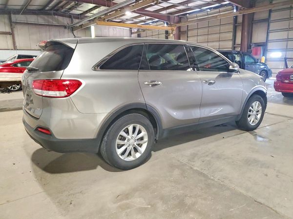 2018 KIA SORENTO L, LX