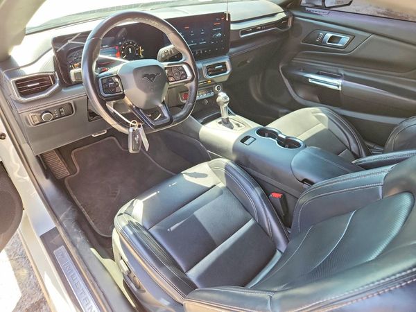2024 FORD MUSTANG I4