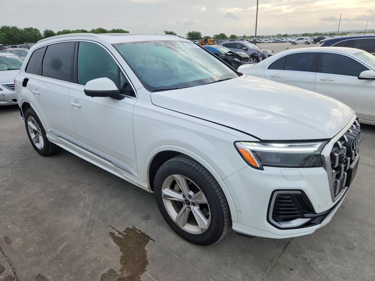 2025 AUDI Q7