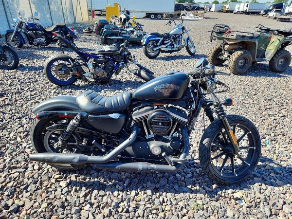 2016 HARLEY-DAVIDSON XL