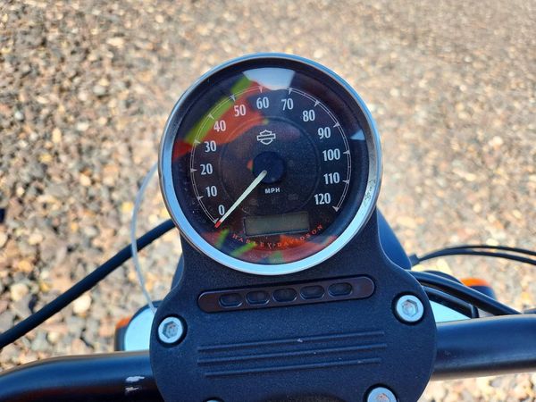 2016 HARLEY-DAVIDSON XL