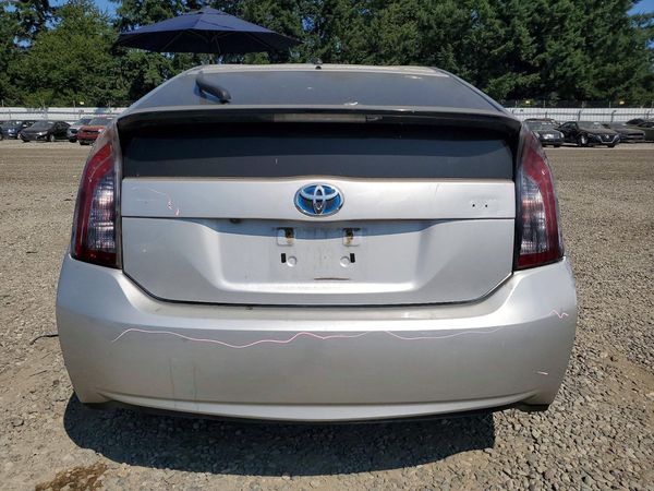 2015 TOYOTA PRIUS