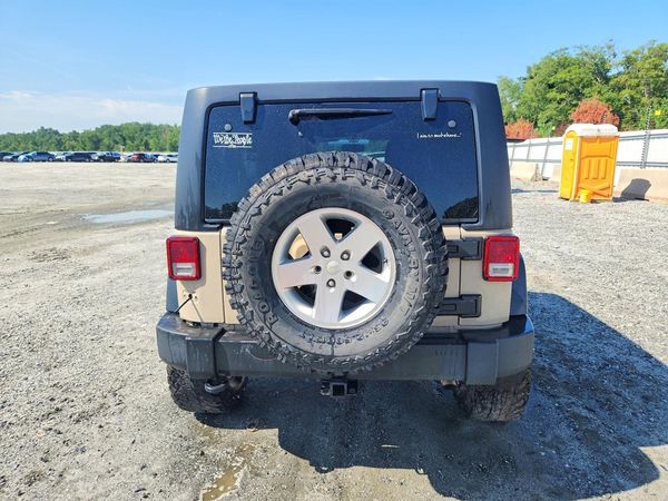 2016 JEEP WRANGLER UNLIMITED SPORT 4X4