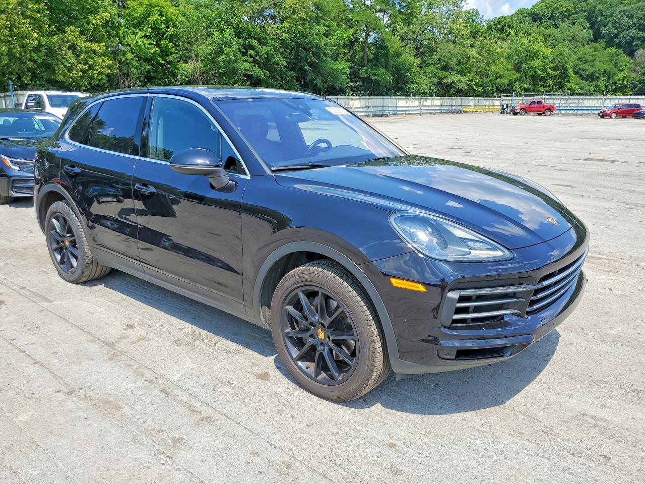 2019 PORSCHE CAYENNE