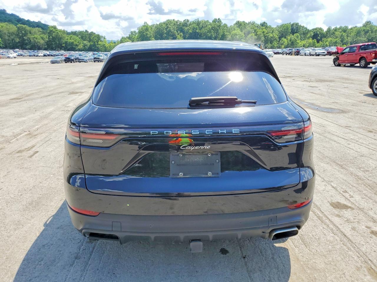2019 PORSCHE CAYENNE