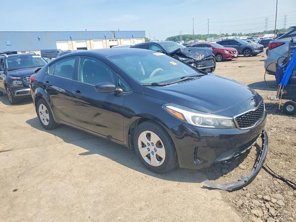 2017 KIA FORTE LX Base