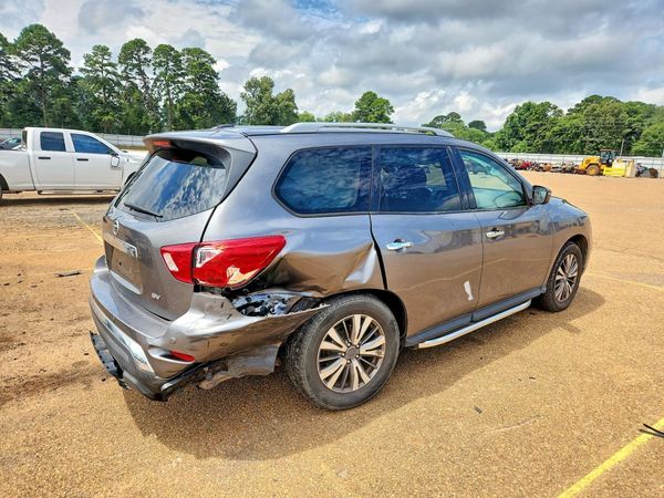 2018 NISSAN PATHFINDER