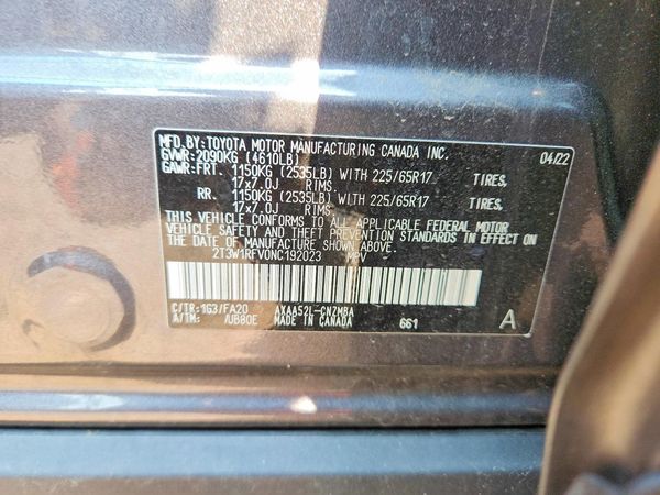 2022 TOYOTA RAV4 XLE