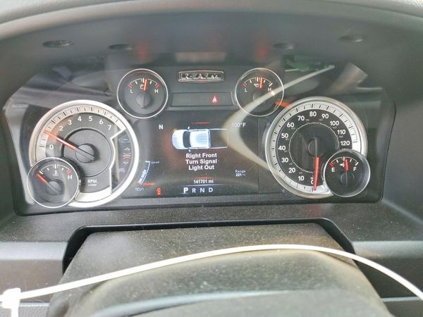 2017 RAM 1500 SLT