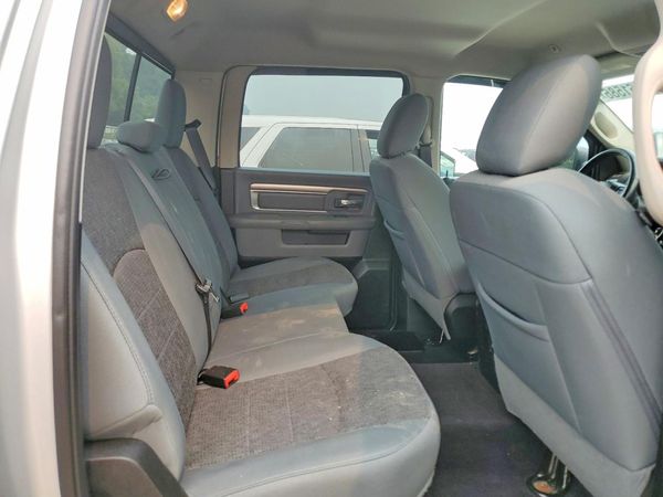 2017 RAM 1500 SLT