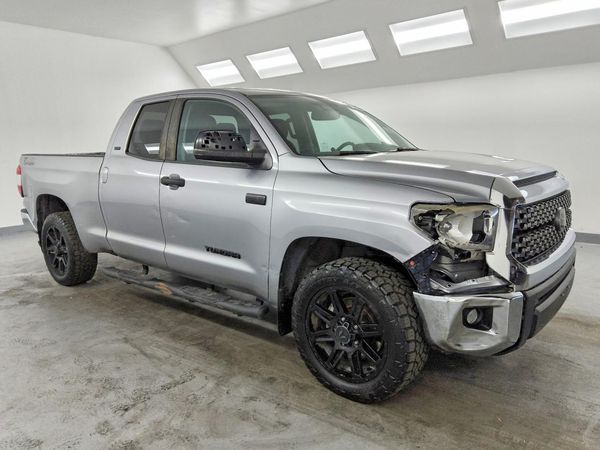 2020 TOYOTA TUNDRA SR5 Grade