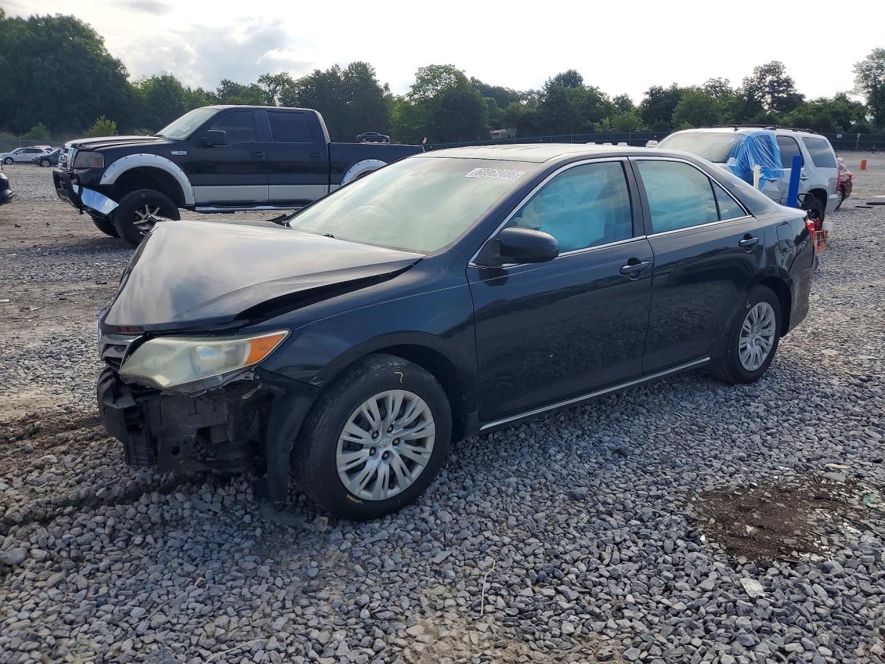 2012 TOYOTA CAMRY