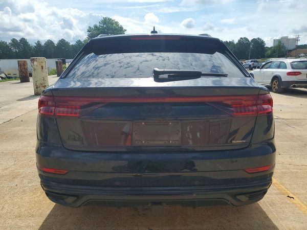 2021 AUDI Q8 S Line quattro Prestige