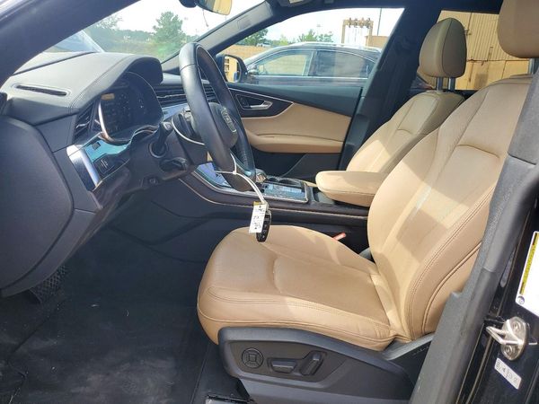2021 AUDI Q8 S Line quattro Prestige