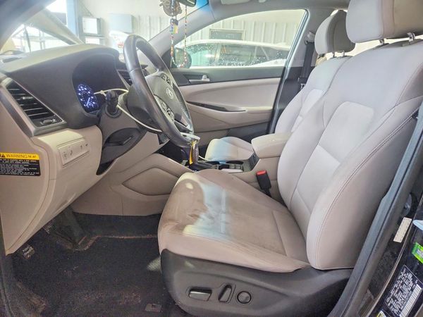 2018 HYUNDAI TUCSON