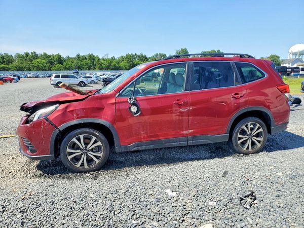 2023 SUBARU FORESTER