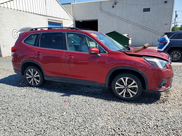 2023 SUBARU FORESTER