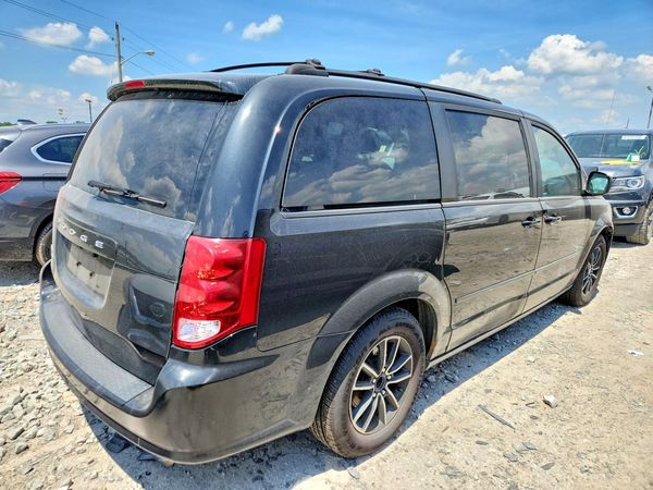 2015 DODGE GRAND CARAVAN SXT