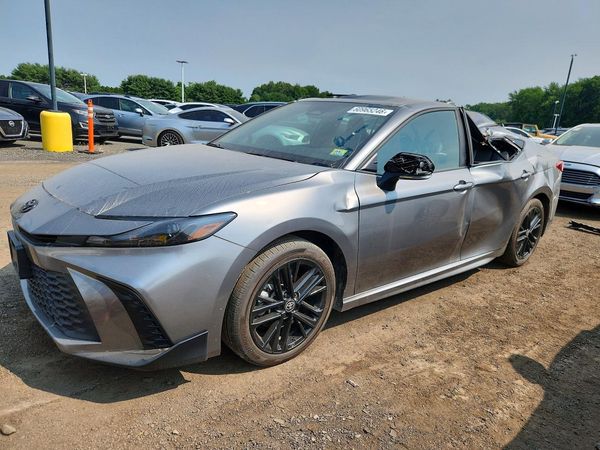 2025 TOYOTA CAMRY