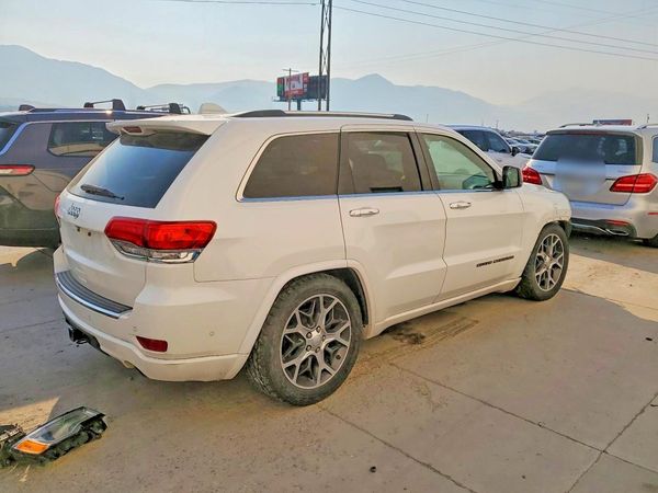 2019 JEEP GRAND CHEROKEE Overland