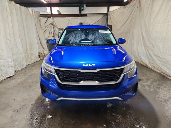 2022 KIA SELTOS LX