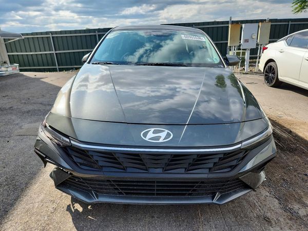 2026 HYUNDAI ELANTRA