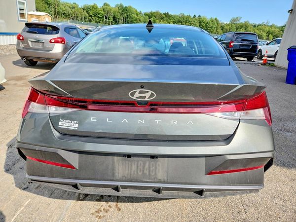 2026 HYUNDAI ELANTRA