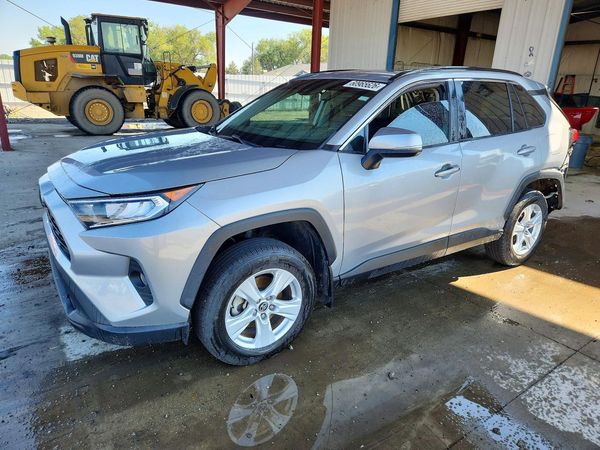 2019 TOYOTA RAV4 XLE / XLE Premium 4WD