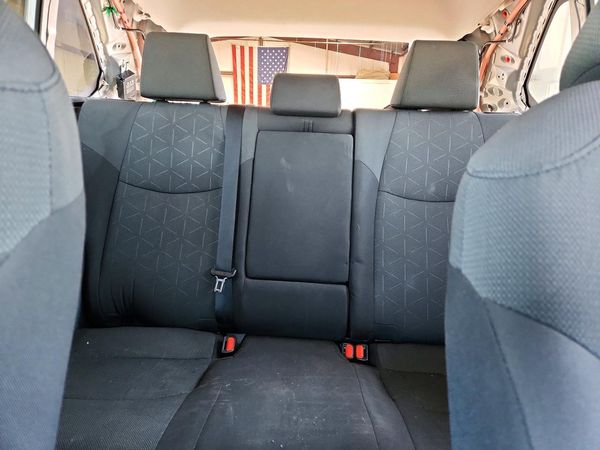2019 TOYOTA RAV4 XLE / XLE Premium 4WD