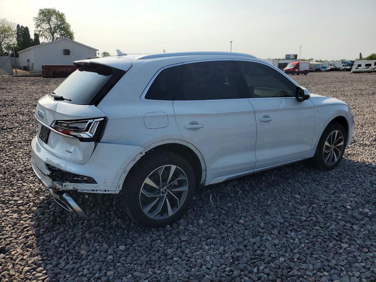 2023 AUDI Q5