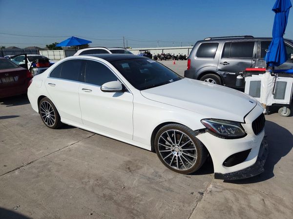 2015 MERCEDES-BENZ C