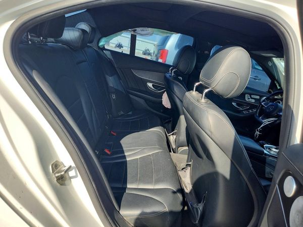2015 MERCEDES-BENZ C