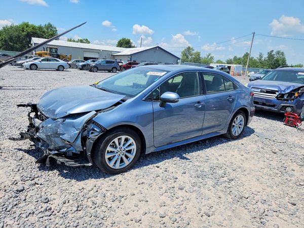 2025 TOYOTA COROLLA