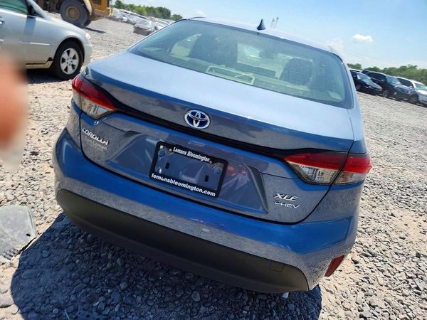 2025 TOYOTA COROLLA LE, XLE, SE