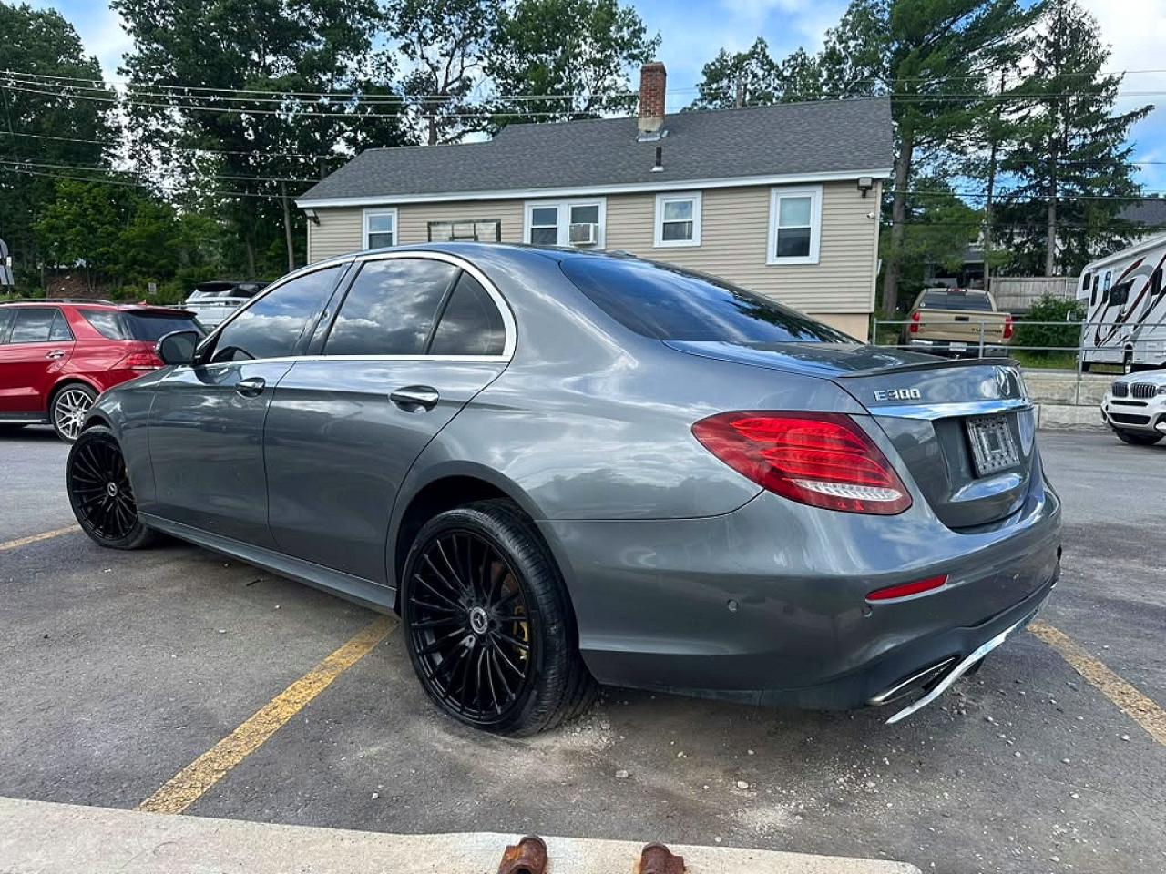 2017 MERCEDES-BENZ E E300-4M