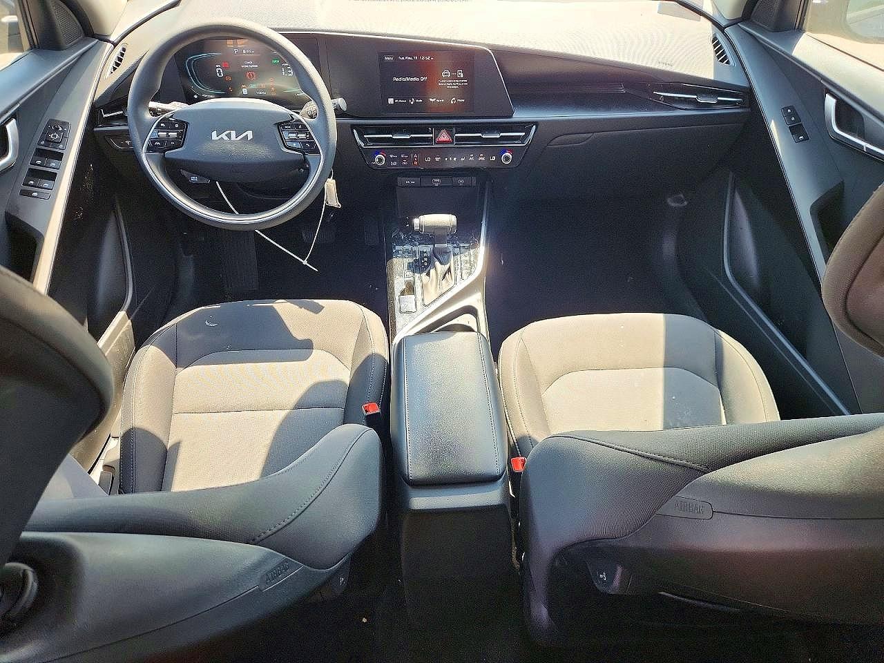 2026 KIA NIRO LX