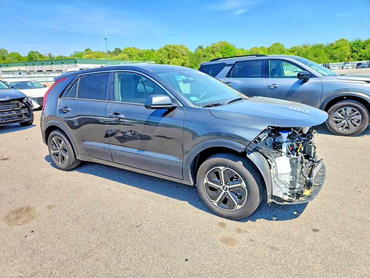 2026 KIA NIRO LX